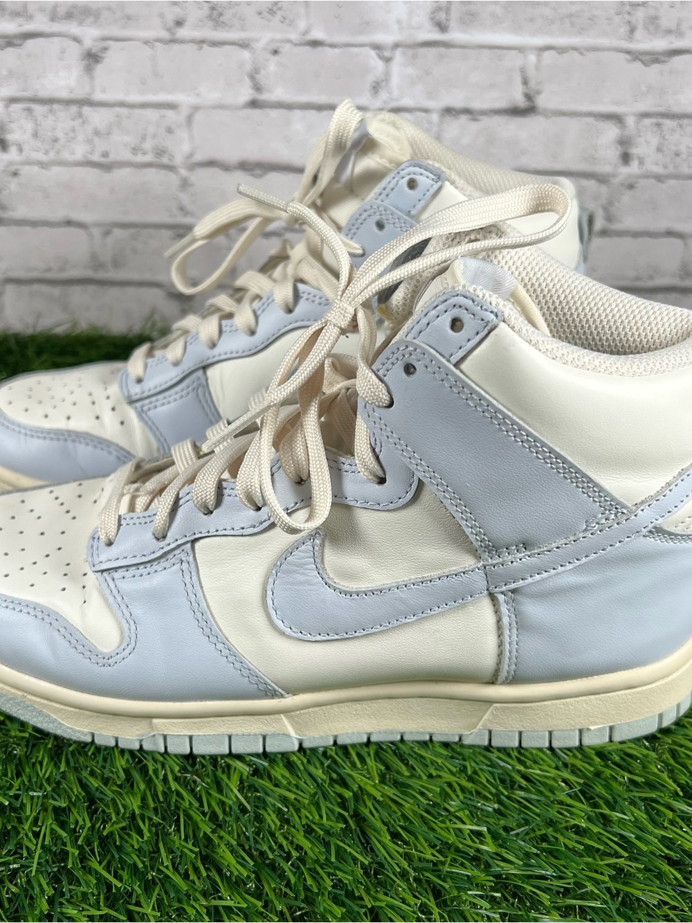 Nike Dunk High Sail Football Grey High Top DD1869-102 Women’s Size 6.5